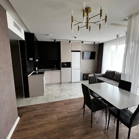 Апартаменти Sunvi В Жк Сонячний Квартал Galambos Kültér fotó